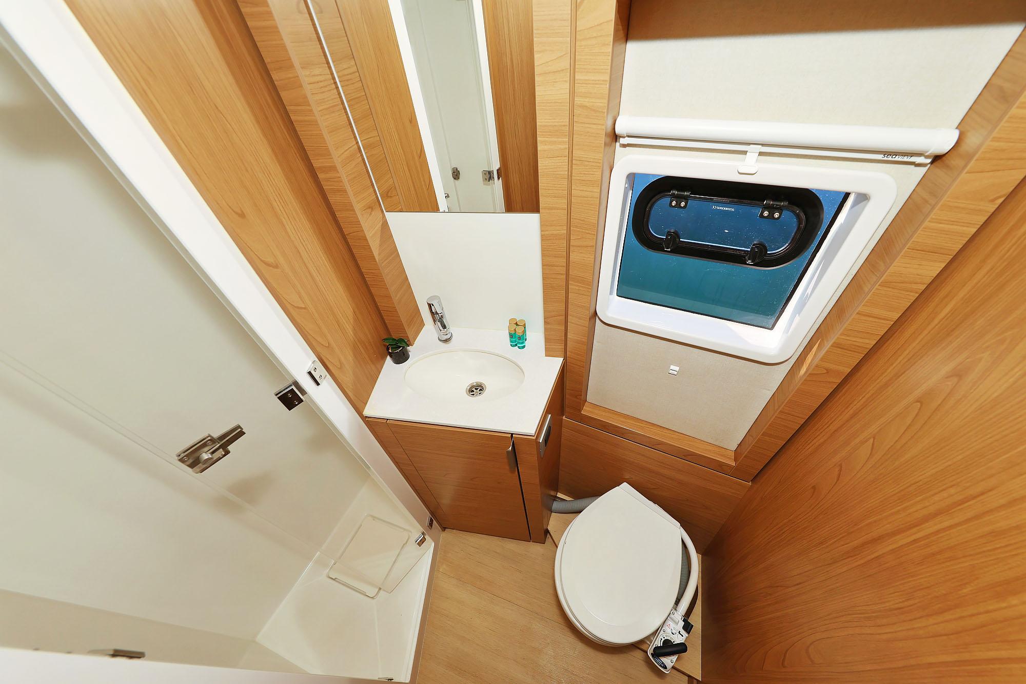 Bali 4.4 - 4 + 1 cab., picture 35