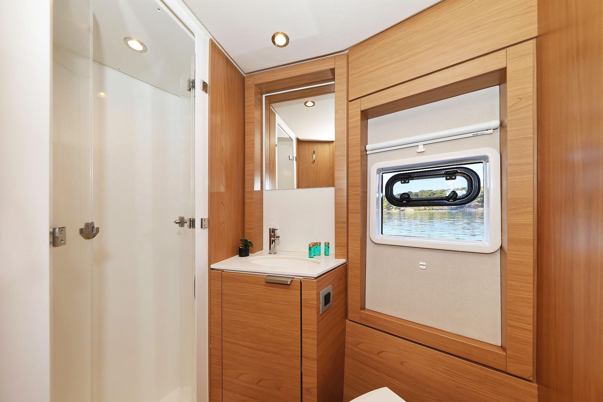 Bali 4.4 - 4 + 1 cab., picture 40