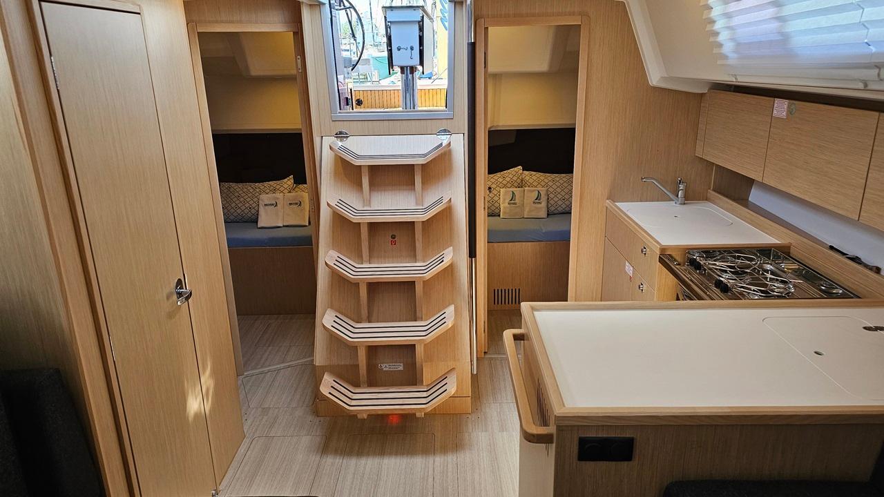 Bavaria C38, picture 25