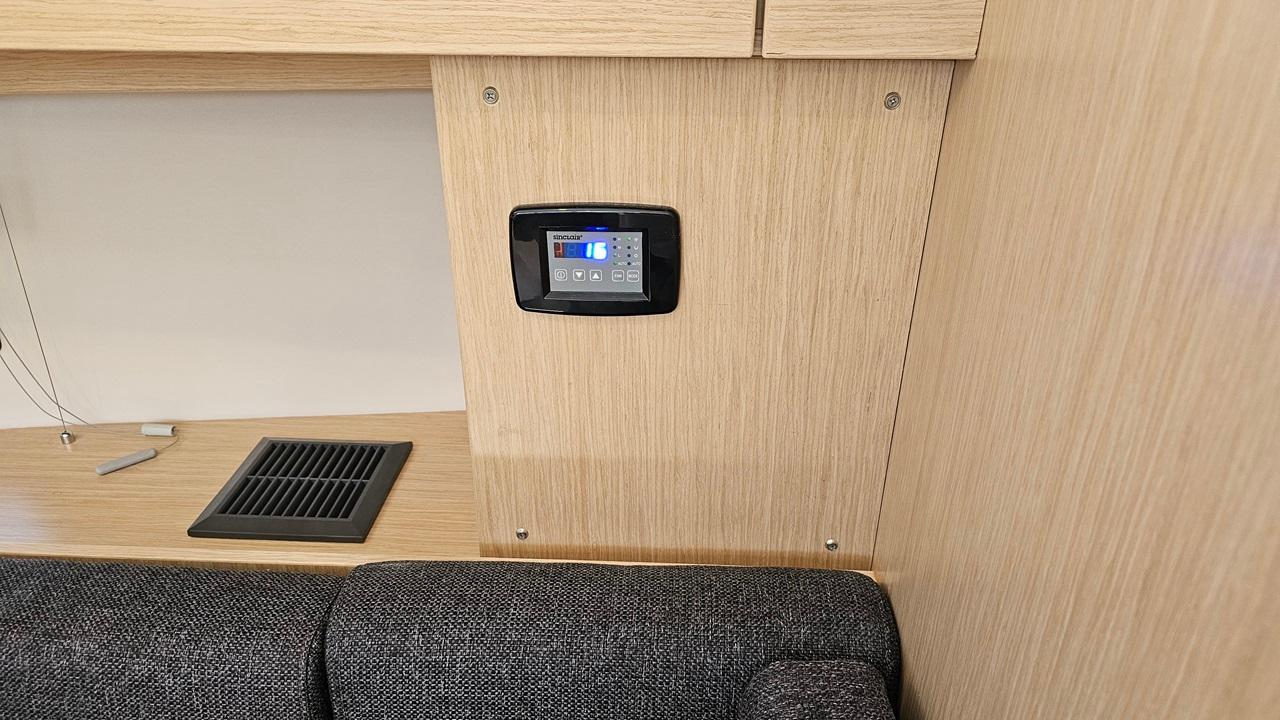 Bavaria C38, picture 19