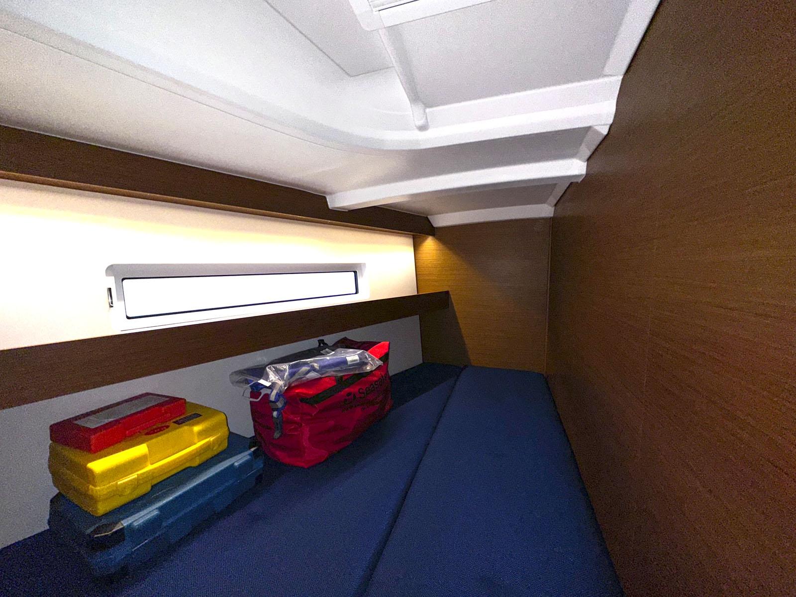 Sun Odyssey 440 - 4 cab., picture 23