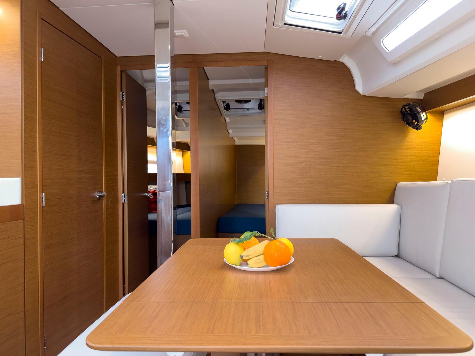 Sun Odyssey 440 - 4 cab., picture 17