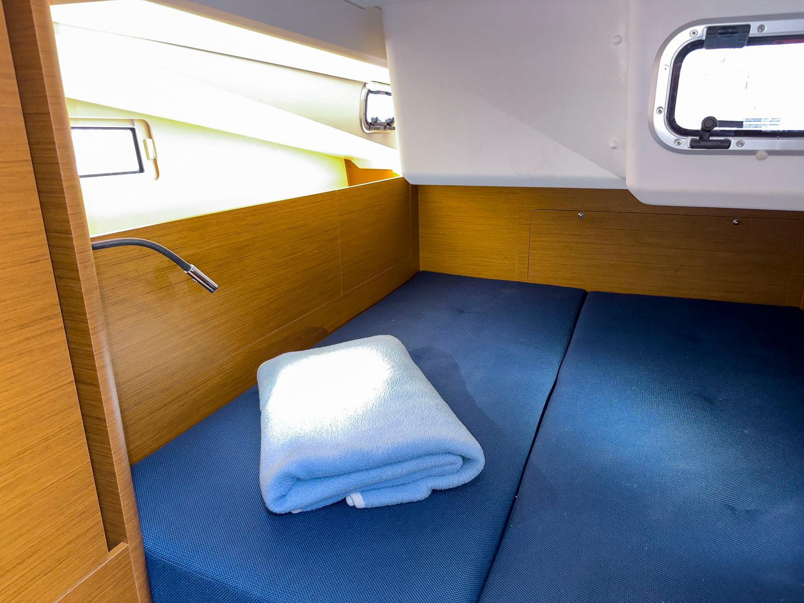 Sun Odyssey 440 - 4 cab., picture 26