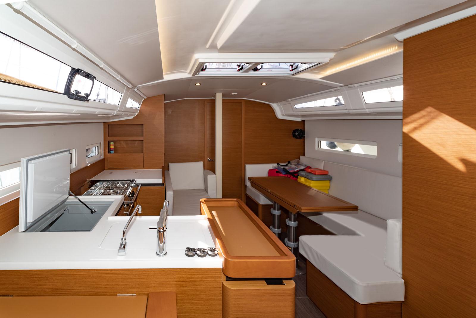 Sun Odyssey 410 - 3 cab., picture 9