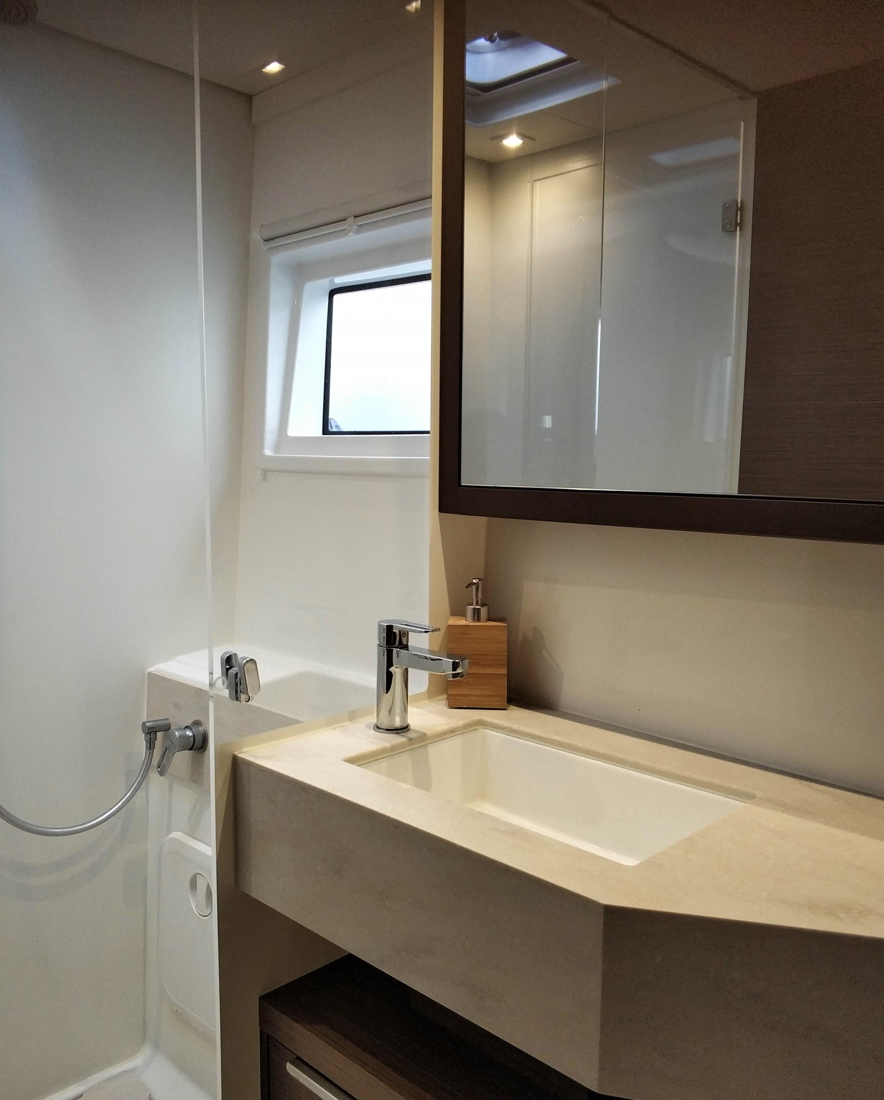 Lagoon 46 - 4 + 1 cab., picture 5