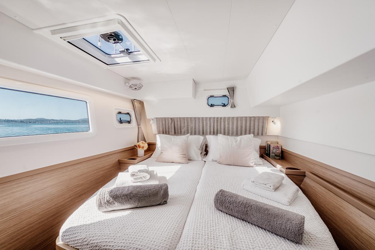 Lagoon 42 - 4 + 2 cab., picture 16