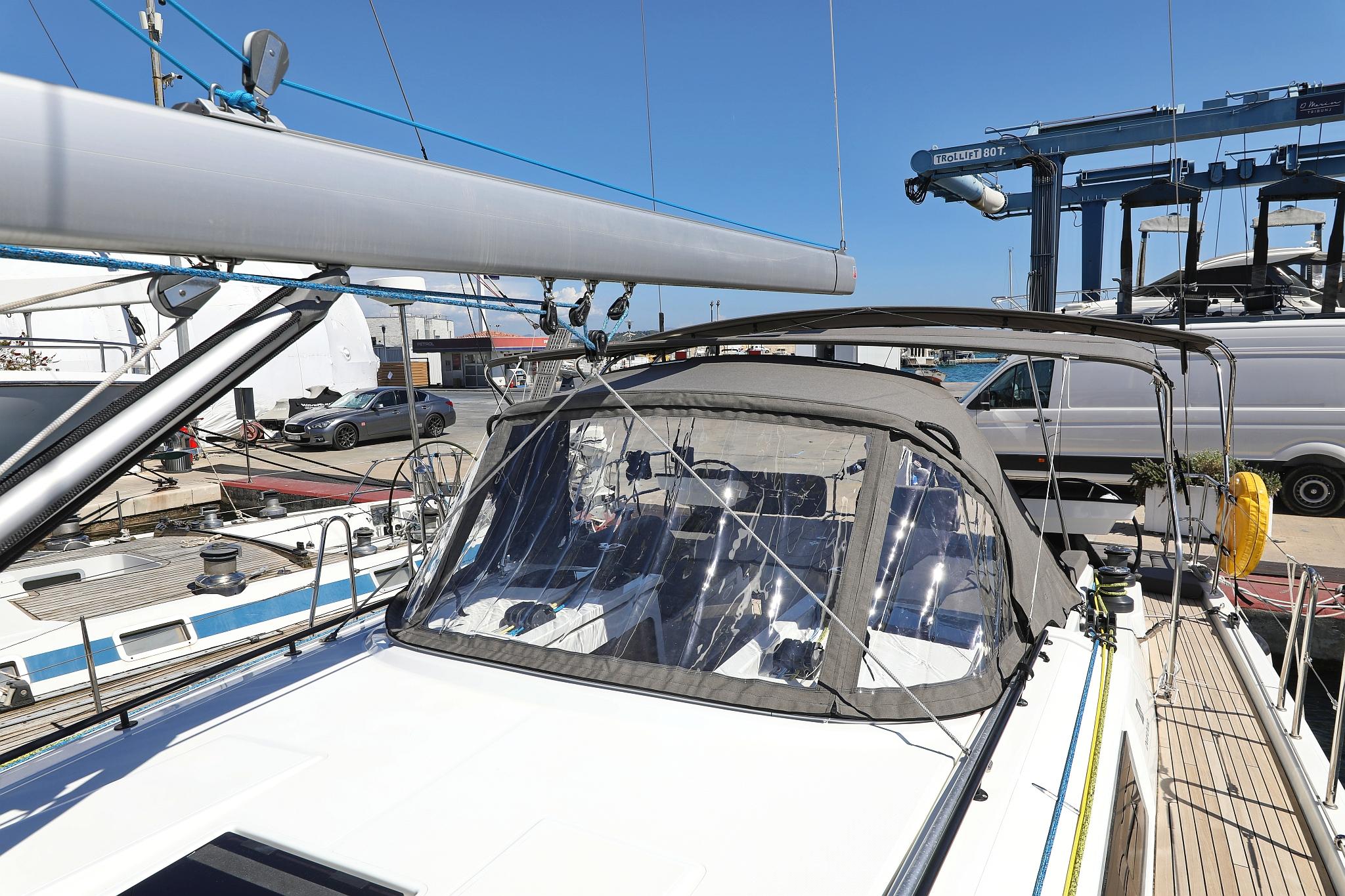 Dufour 44 - 4 cab, picture 12