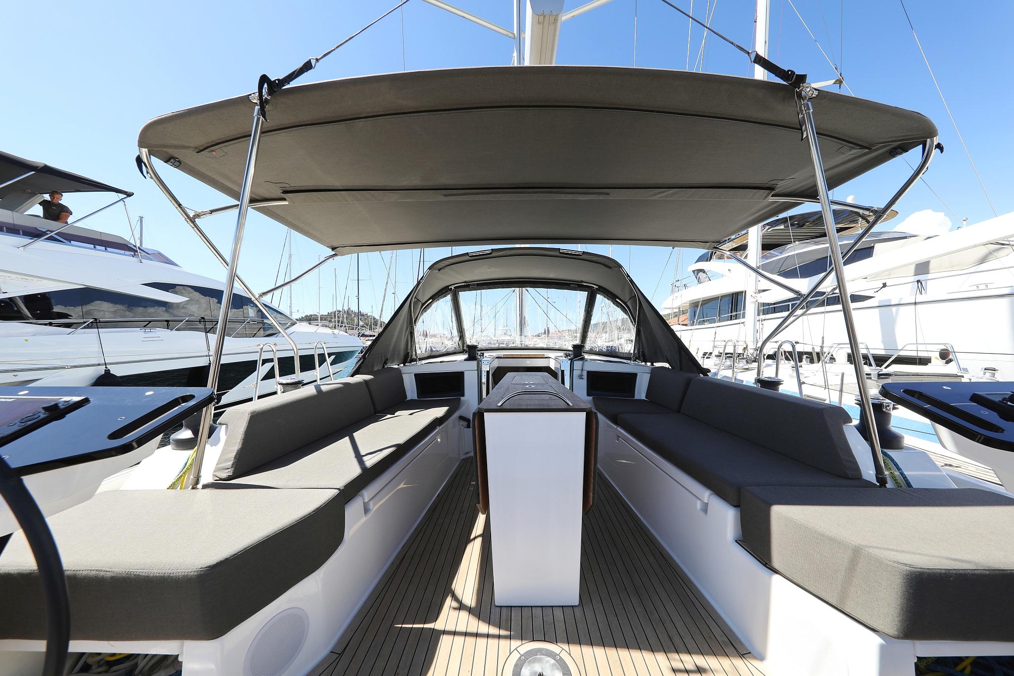 Dufour 44 - 4 cab, picture 5