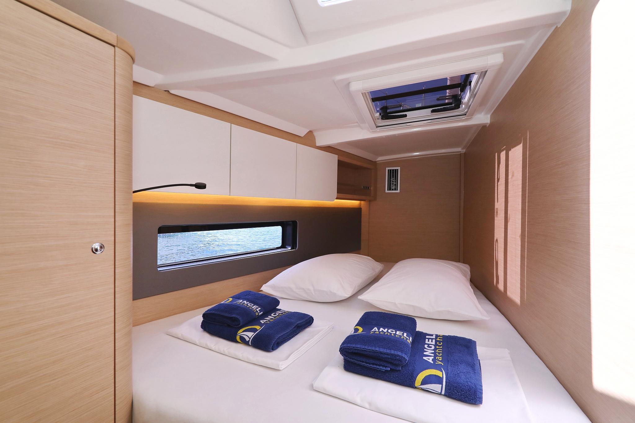 Dufour 44 - 4 cab, picture 32