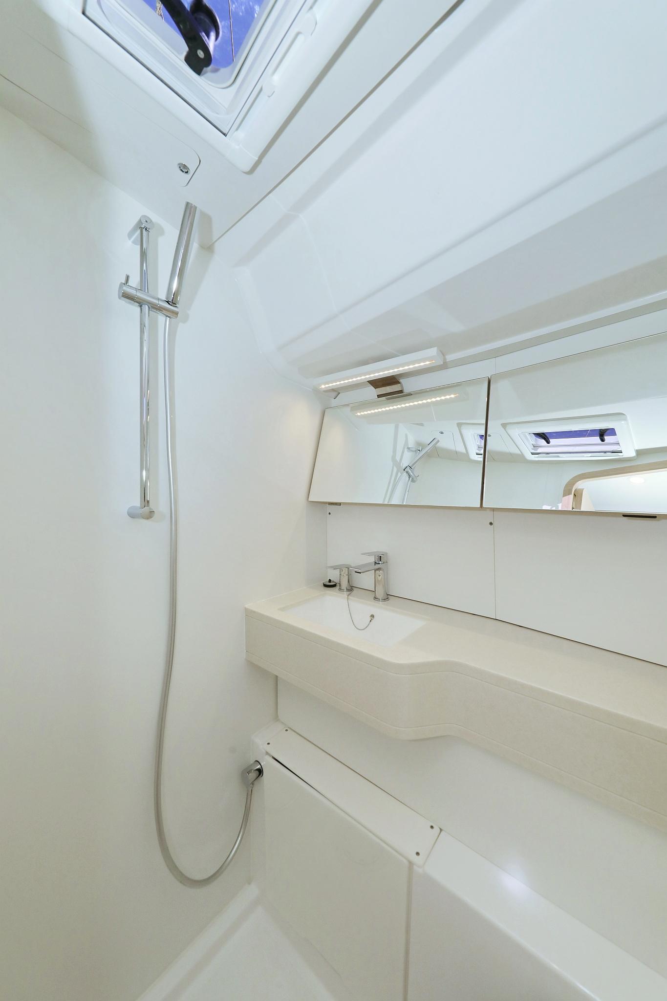 Dufour 44 - 4 cab, picture 34