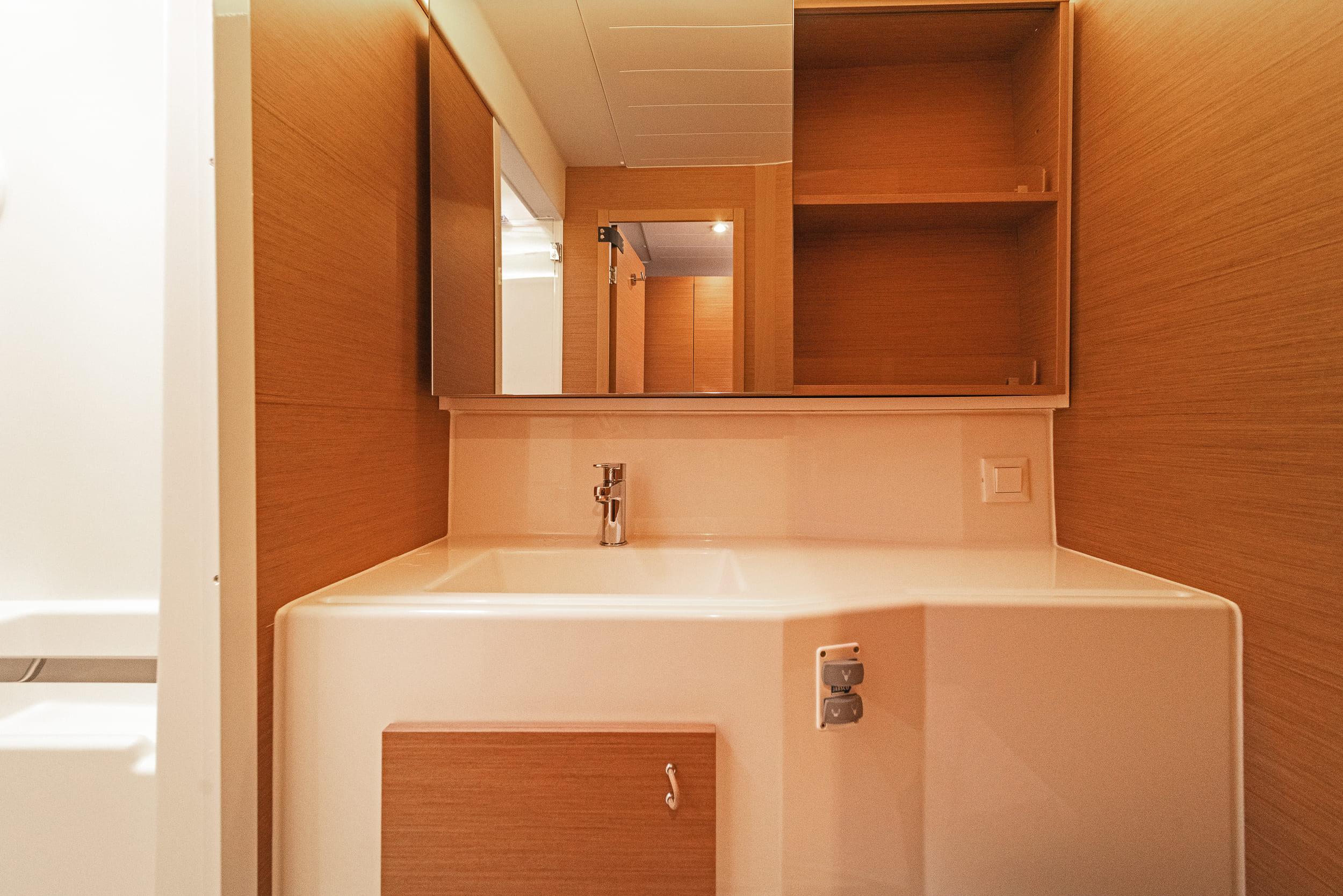 Excess 14 - 4 + 2 cab., picture 20