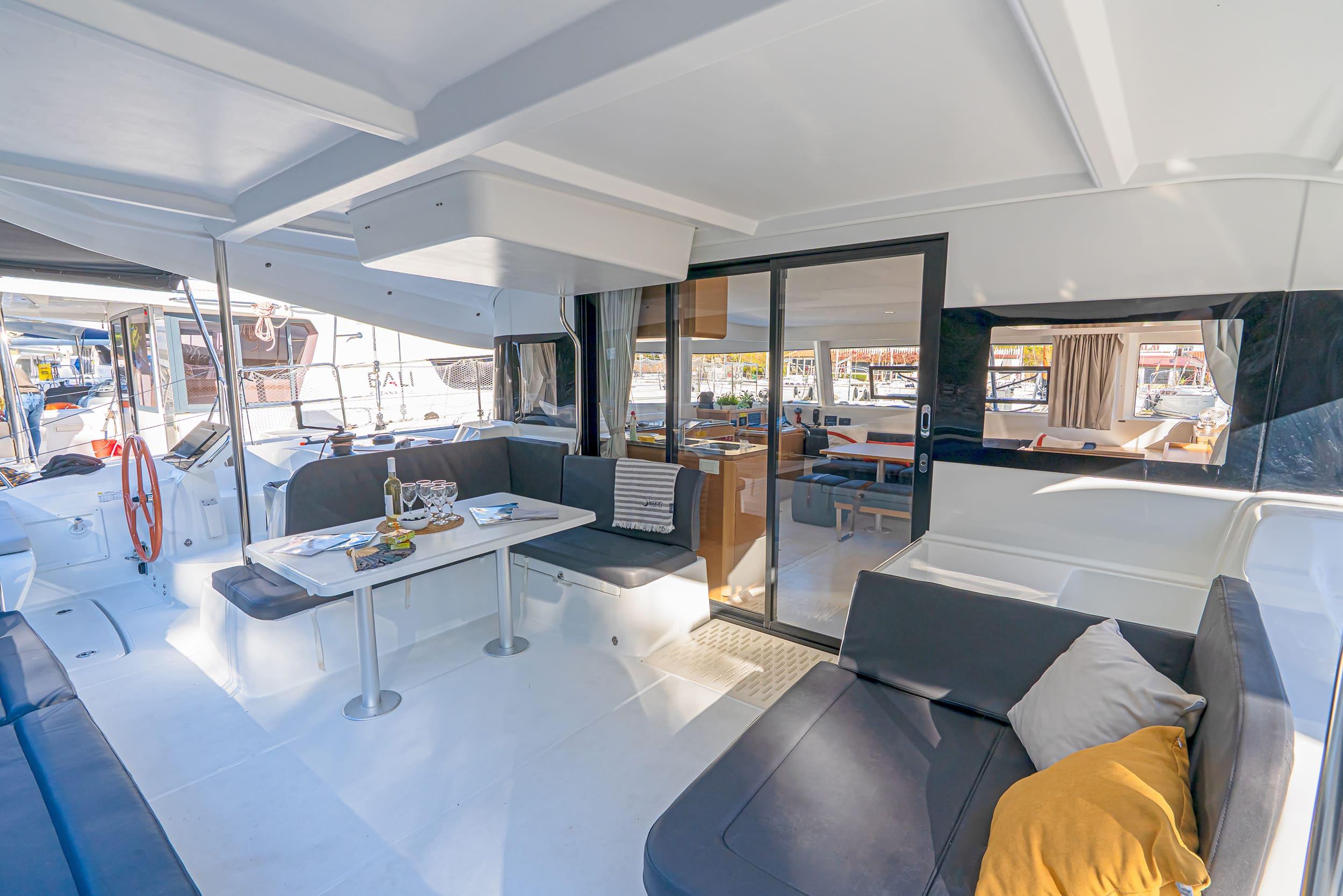 Excess 14 - 4 + 2 cab., picture 9