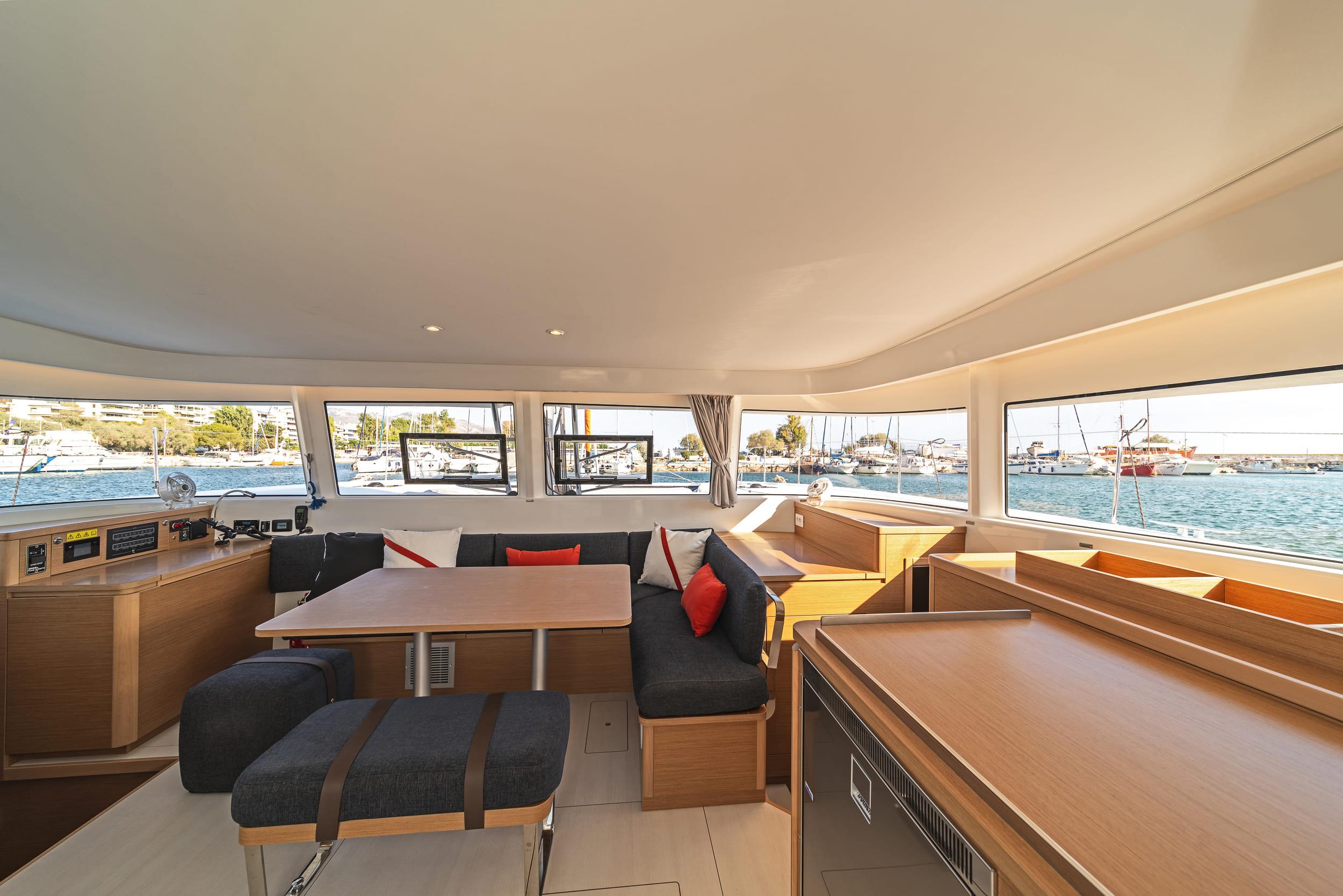 Excess 14 - 4 + 2 cab., picture 15