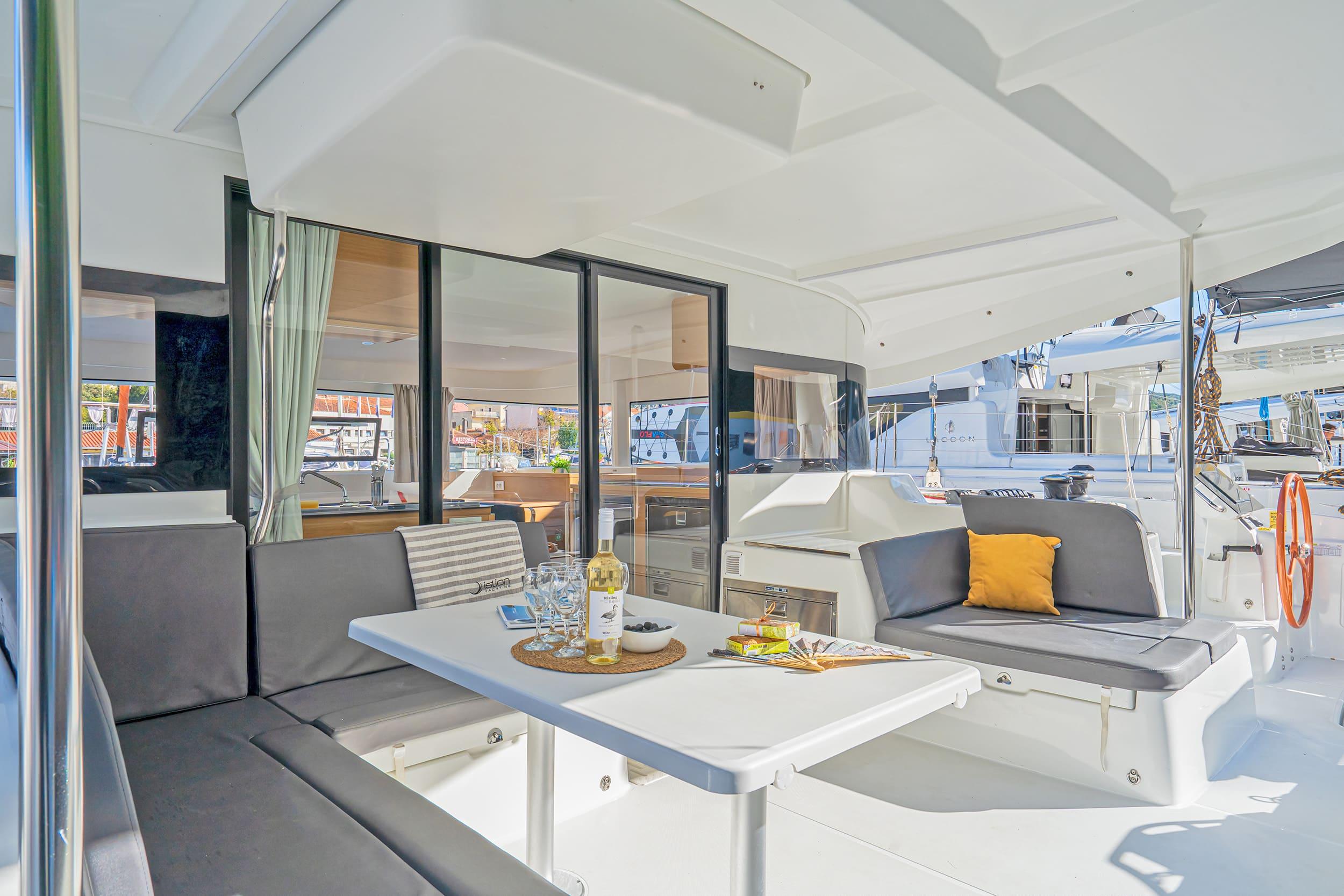 Excess 14 - 4 + 2 cab., picture 10