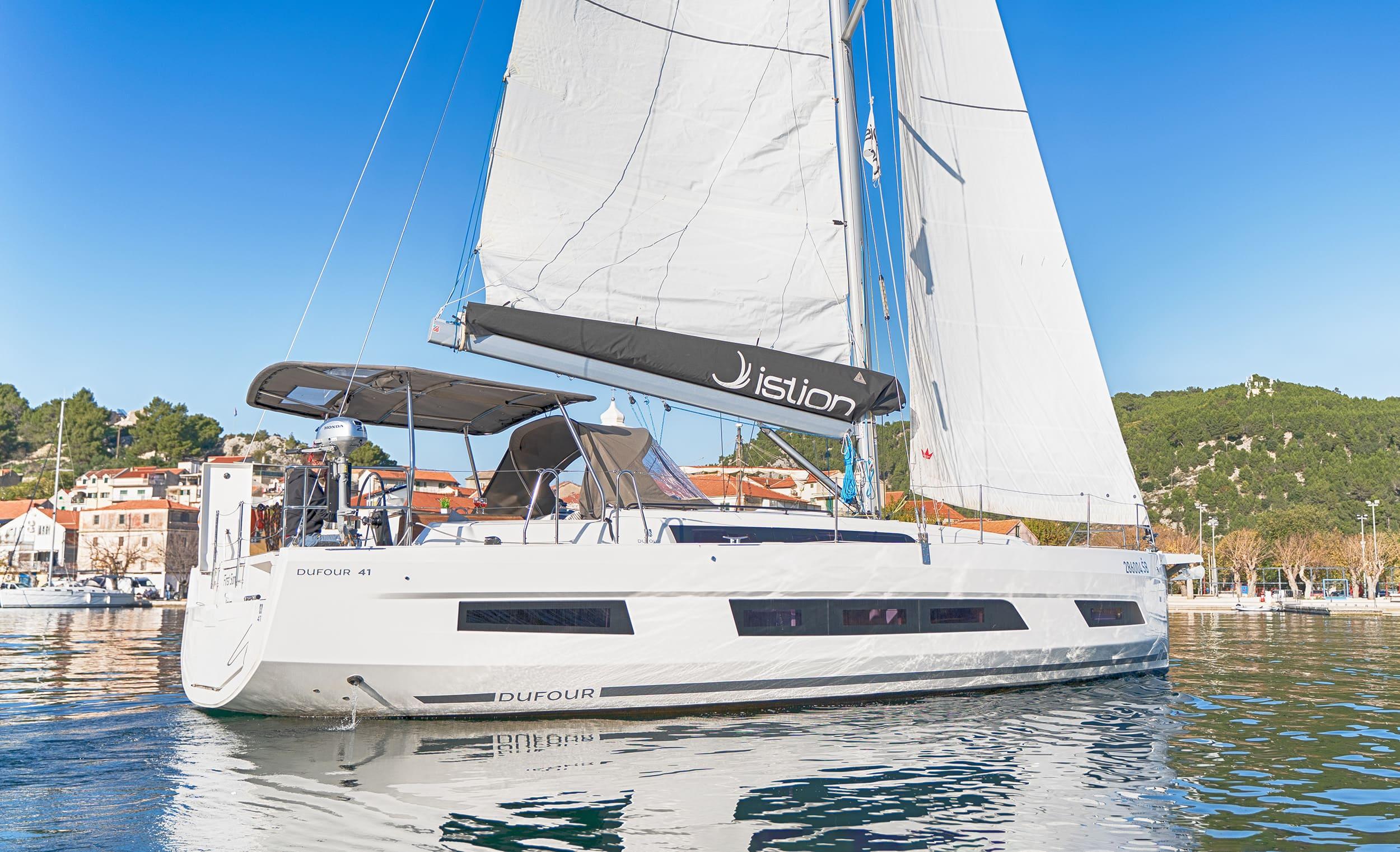 Dufour 41 - 3 cab., picture 5