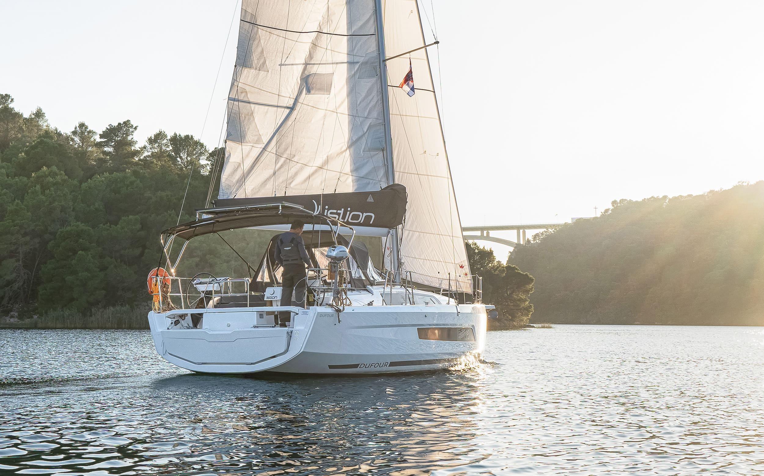 Dufour 37 - 3 cab., picture 6