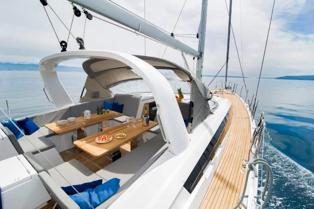 Jeanneau 64 - 4 cab., picture 4