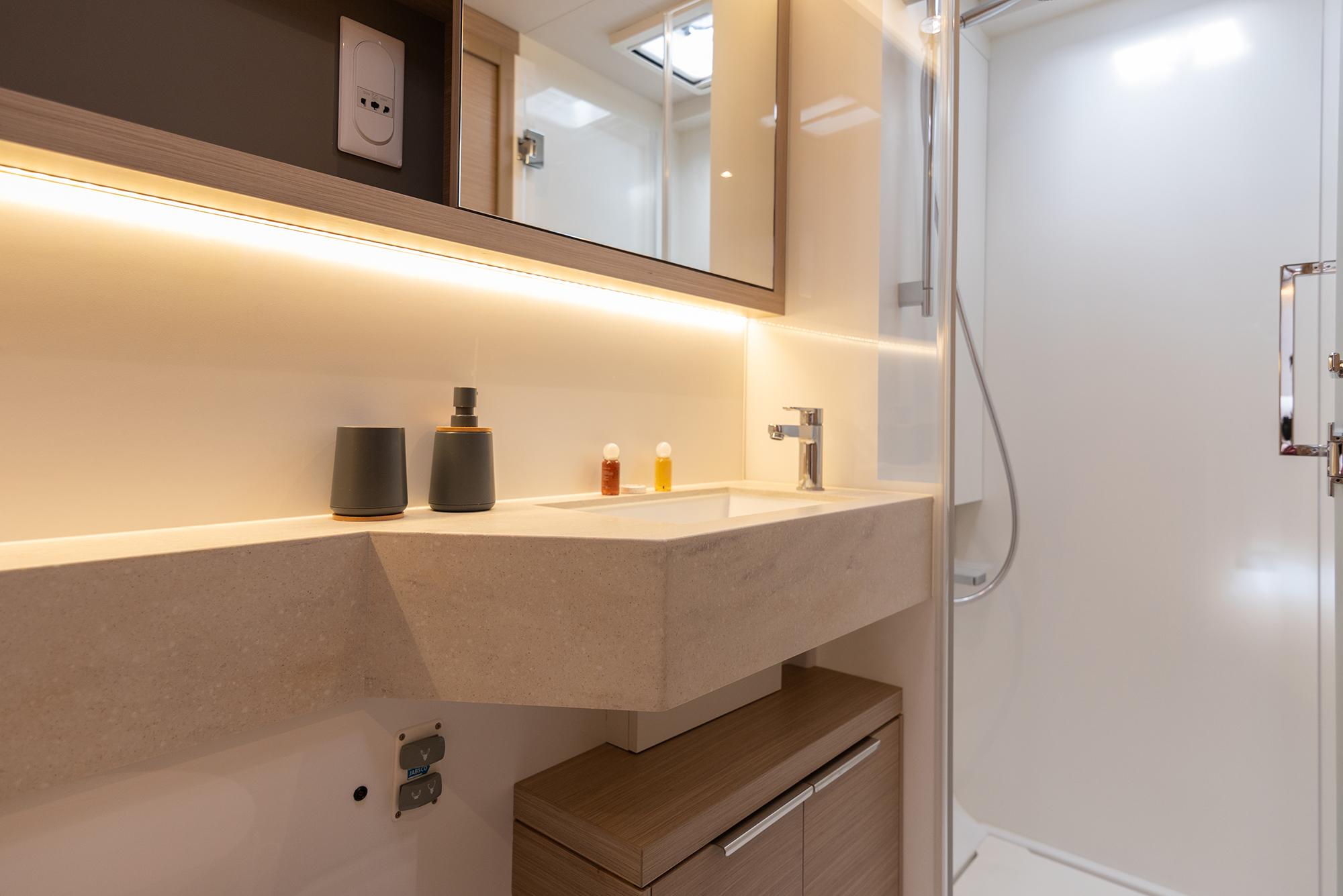 Lagoon 51 - 6 + 1 cab., picture 14