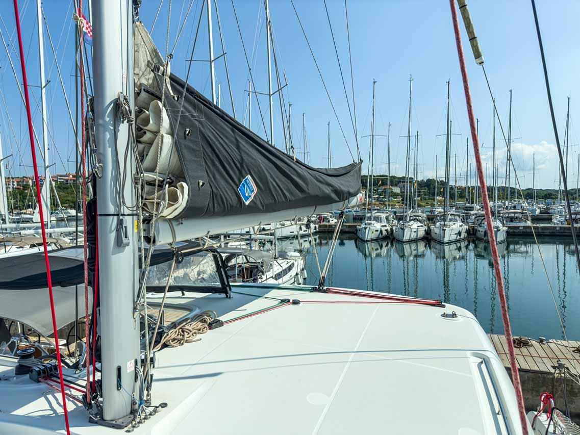 Lagoon 40 - 4 + 2 cab - Blue, picture 11