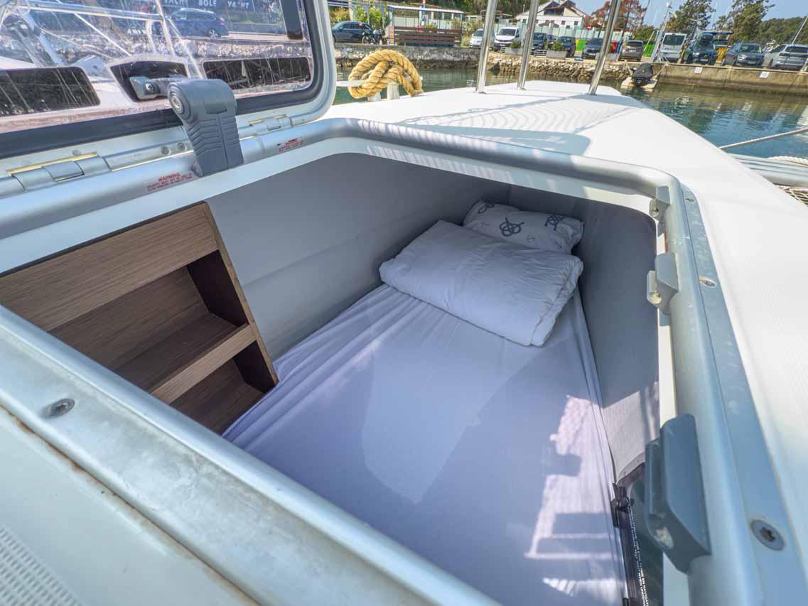 Lagoon 40 - 4 + 2 cab - Blue, picture 22