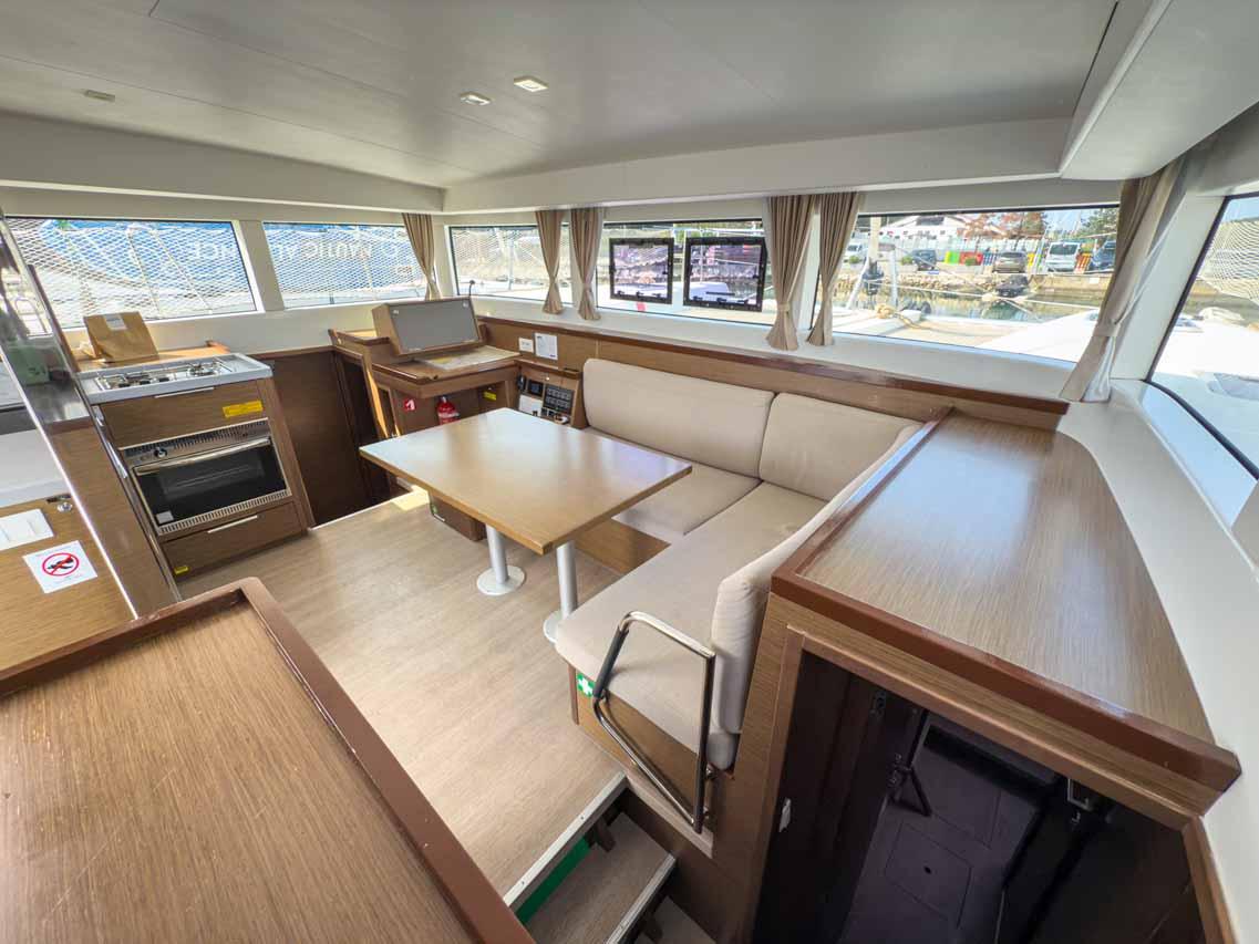 Lagoon 40 - 4 + 2 cab - Blue, picture 14