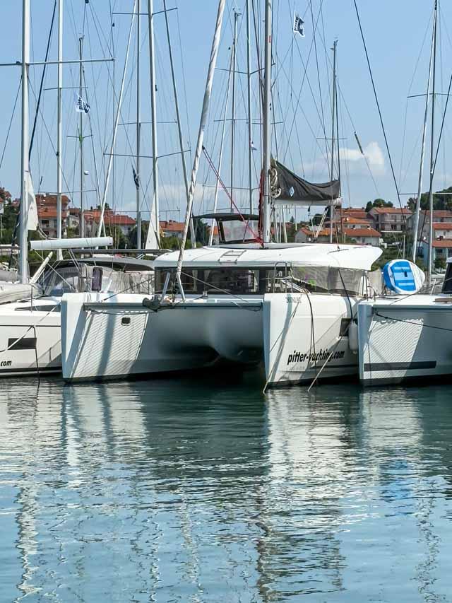 Lagoon 40 - 4 + 2 cab - Blue, picture 12