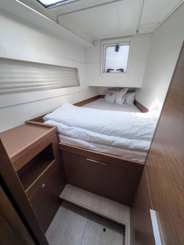 Lagoon 40 - 4 + 2 cab - Blue, picture 18