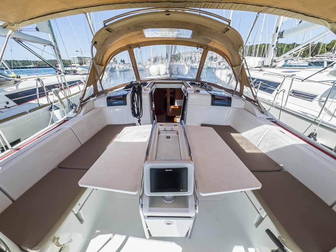 Sun Odyssey 449, picture 9