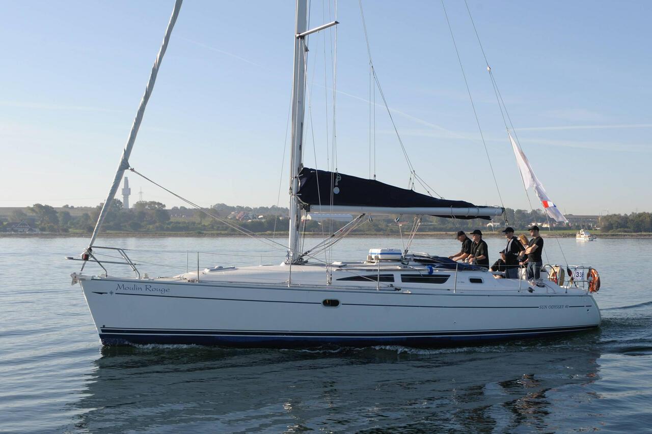 Sun Odyssey 40 - Moulin Rouge, picture 8