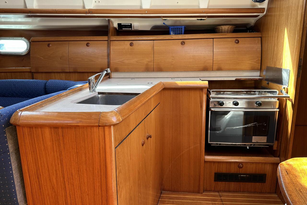 Sun Odyssey 40 - Moulin Rouge, picture 18