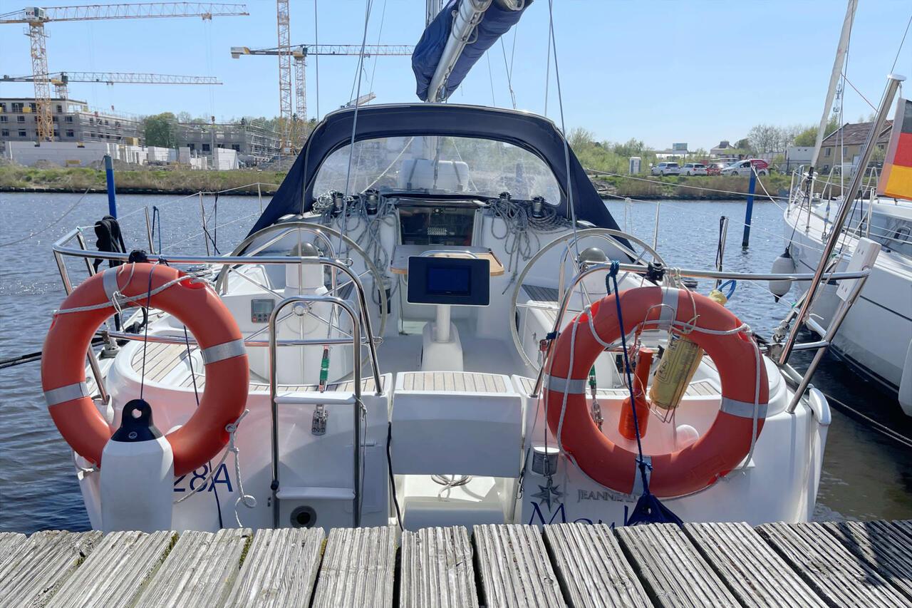 Sun Odyssey 40 - Moulin Rouge, picture 4