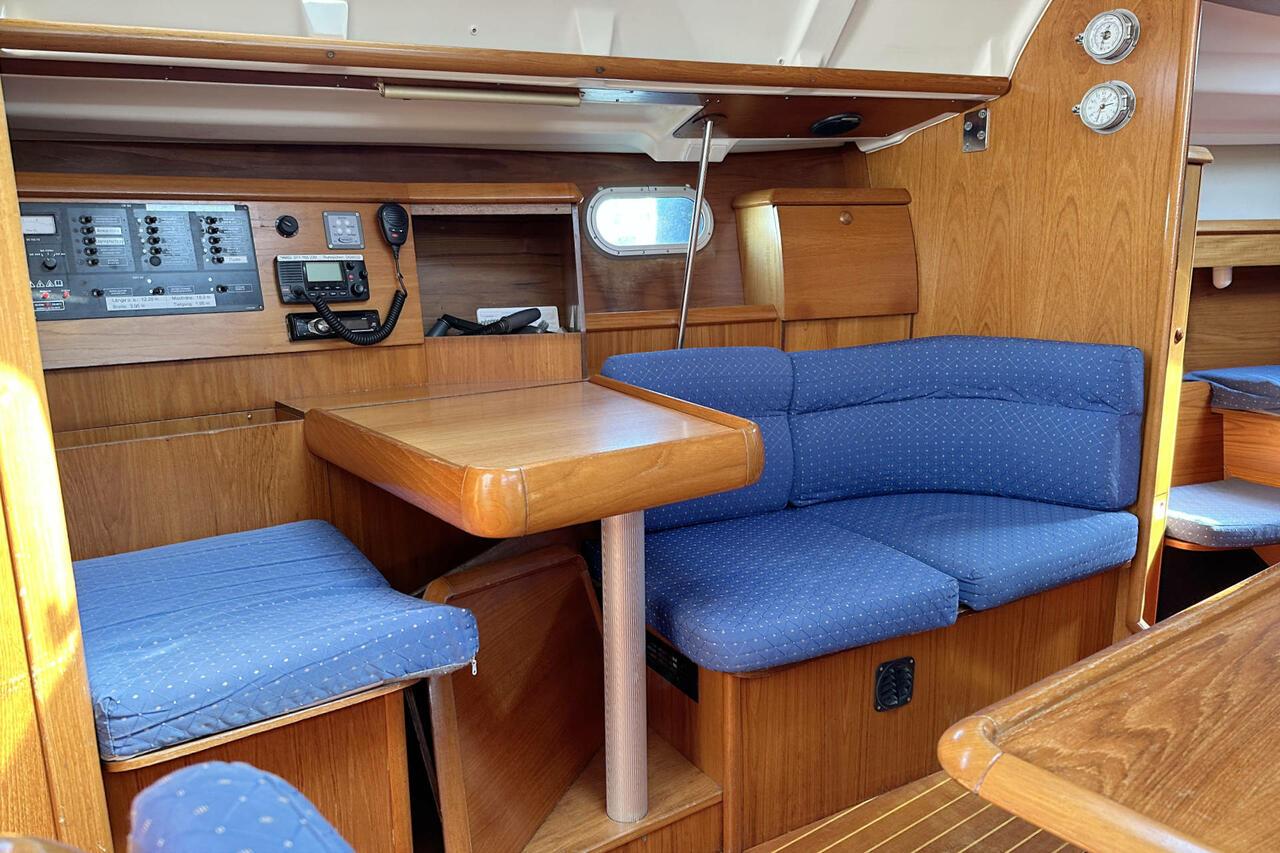 Sun Odyssey 40 - Moulin Rouge, picture 19