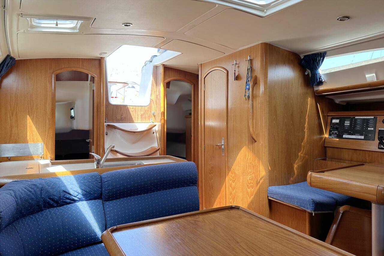 Sun Odyssey 40 - Moulin Rouge, picture 15