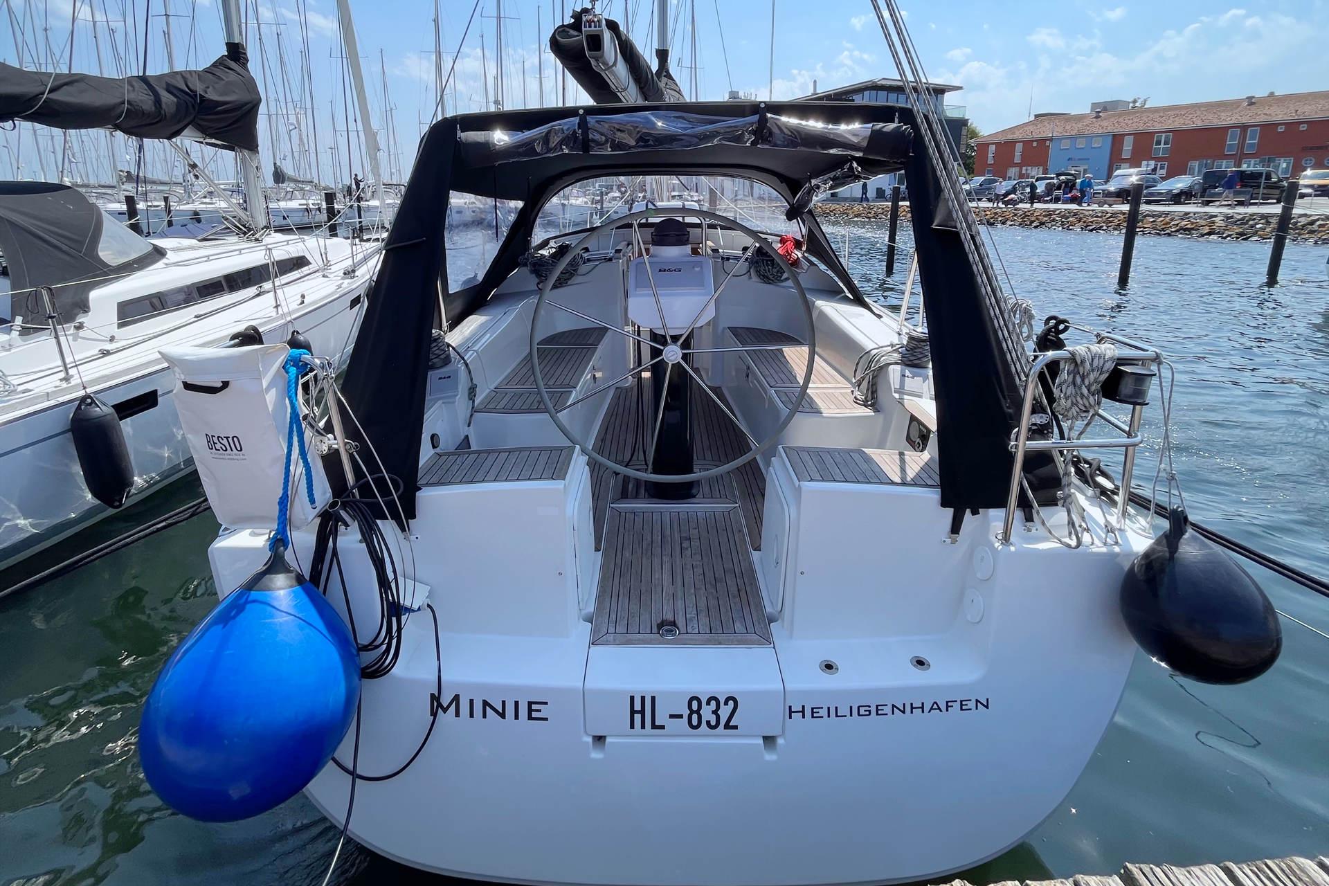 Hanse 370 - Minie, picture 1