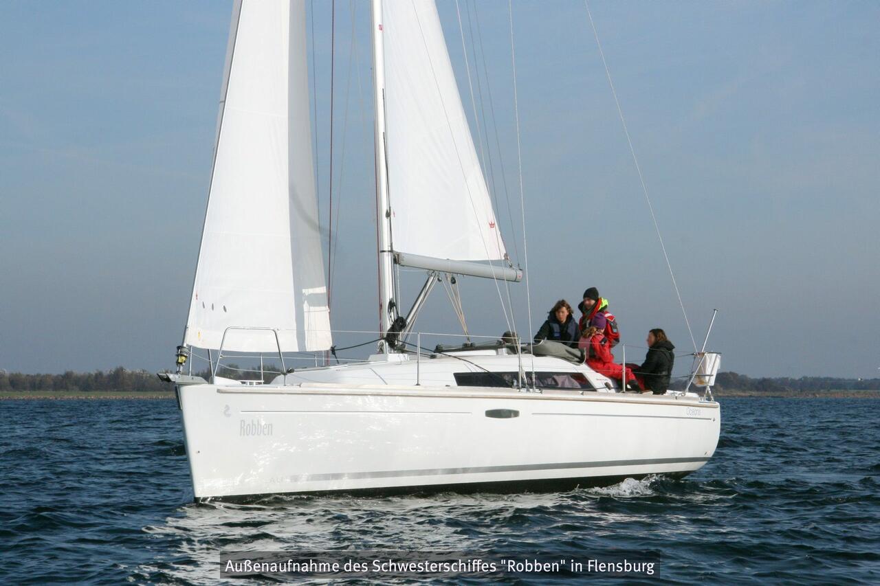 Oceanis 31, picture 5