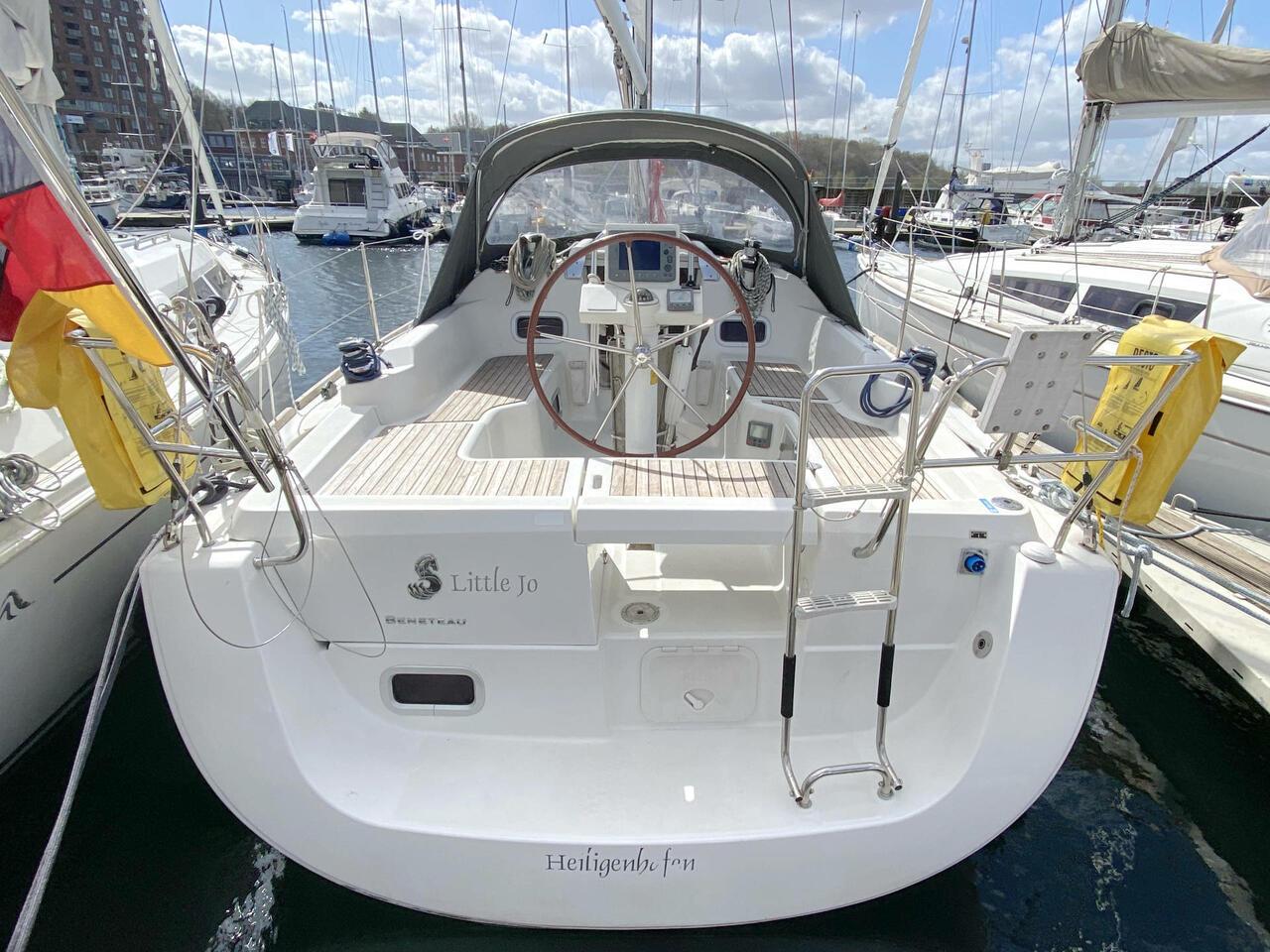 Oceanis 31, picture 4