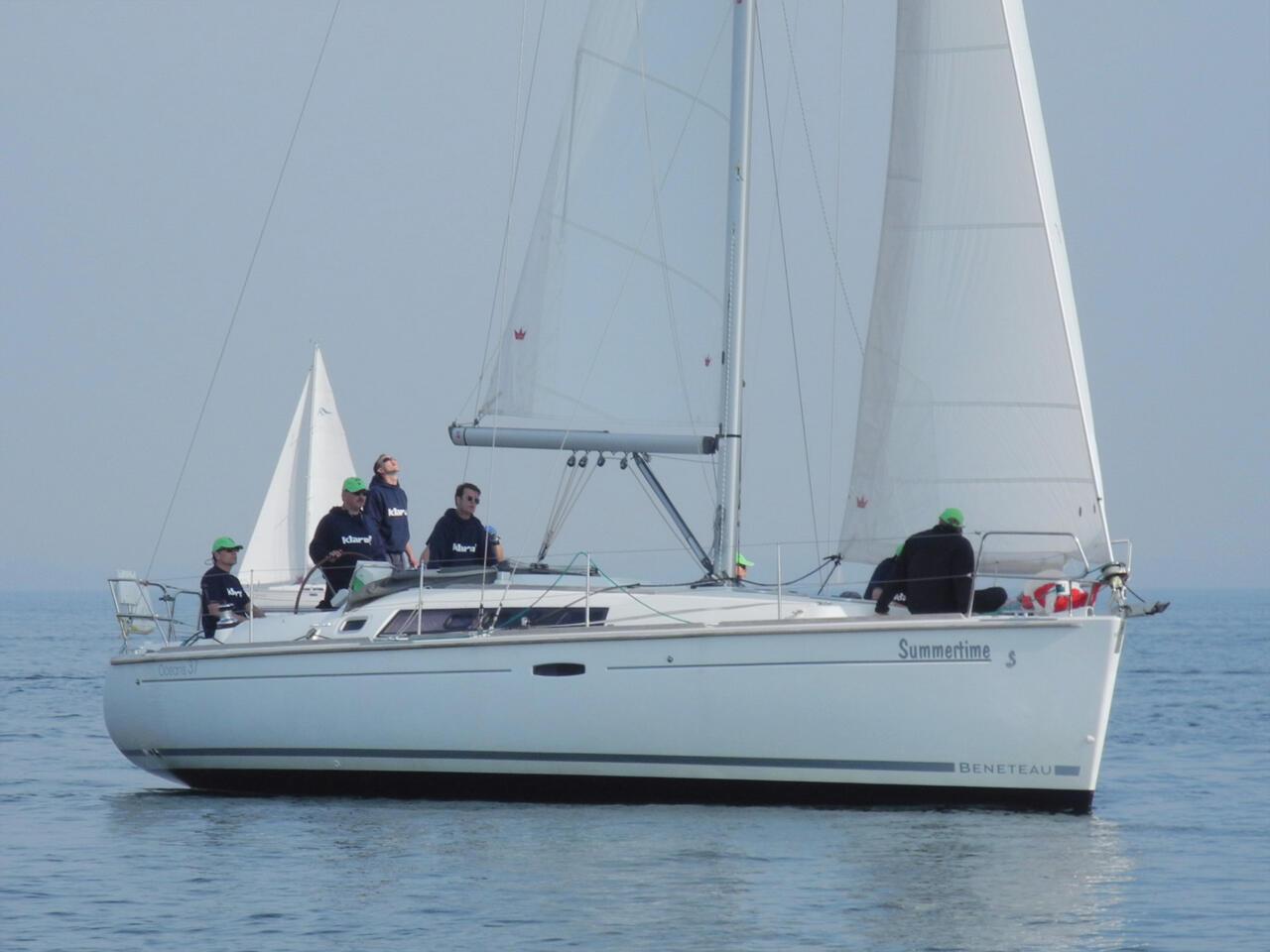 Oceanis 37, picture 5