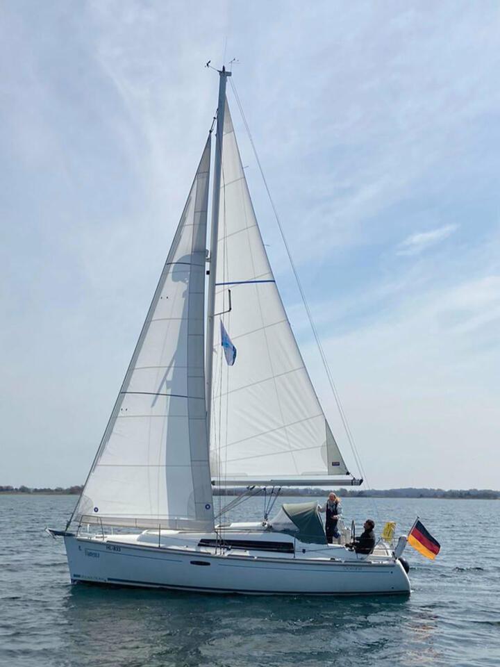 Oceanis 31, picture 5