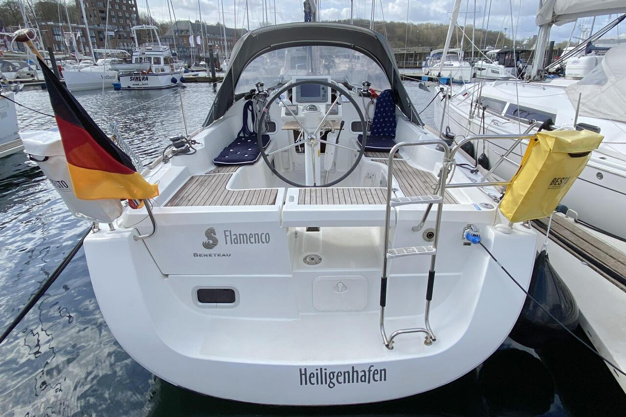 Oceanis 31, picture 3