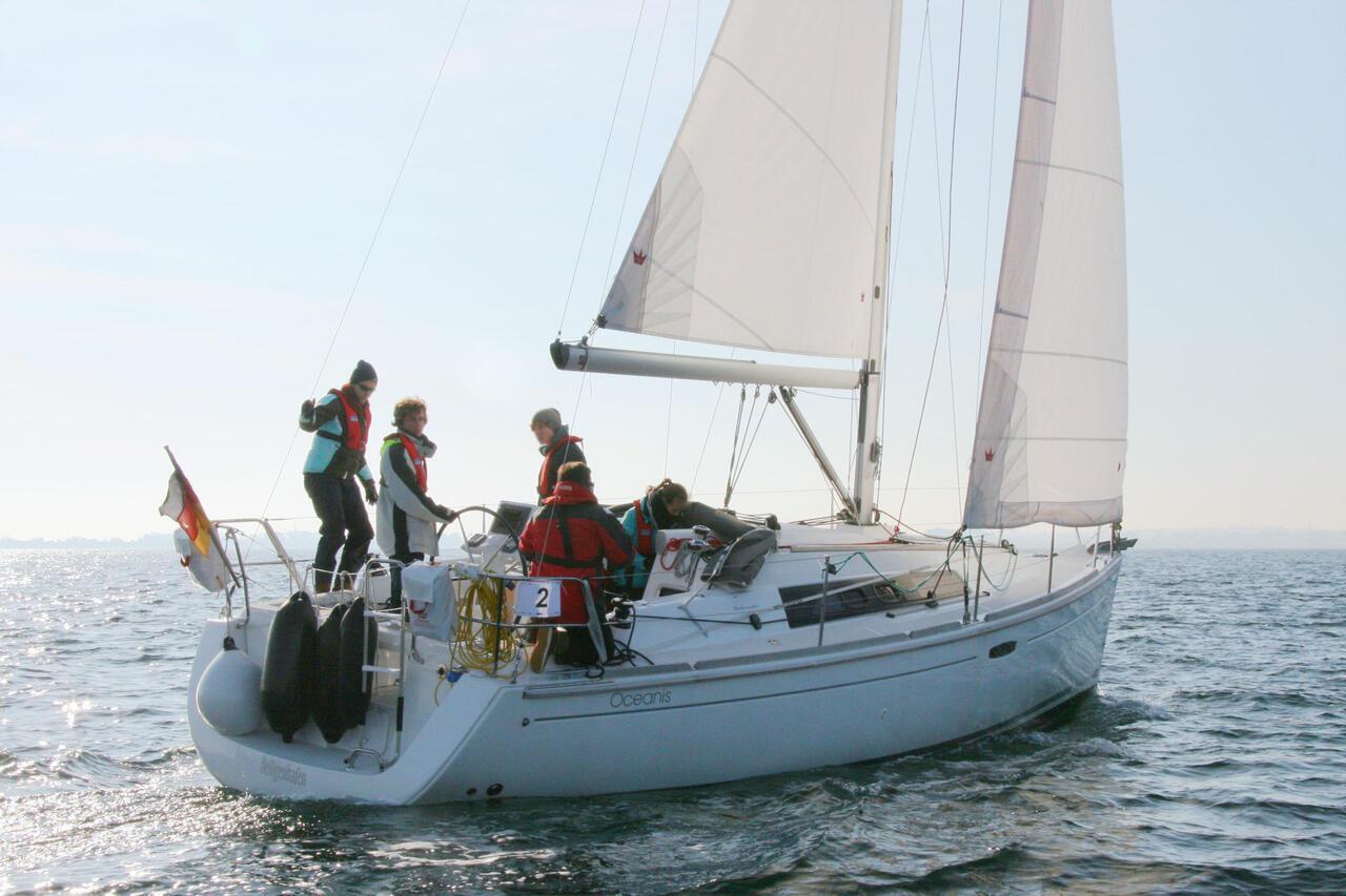 Oceanis 31 - Sunshine, picture 9