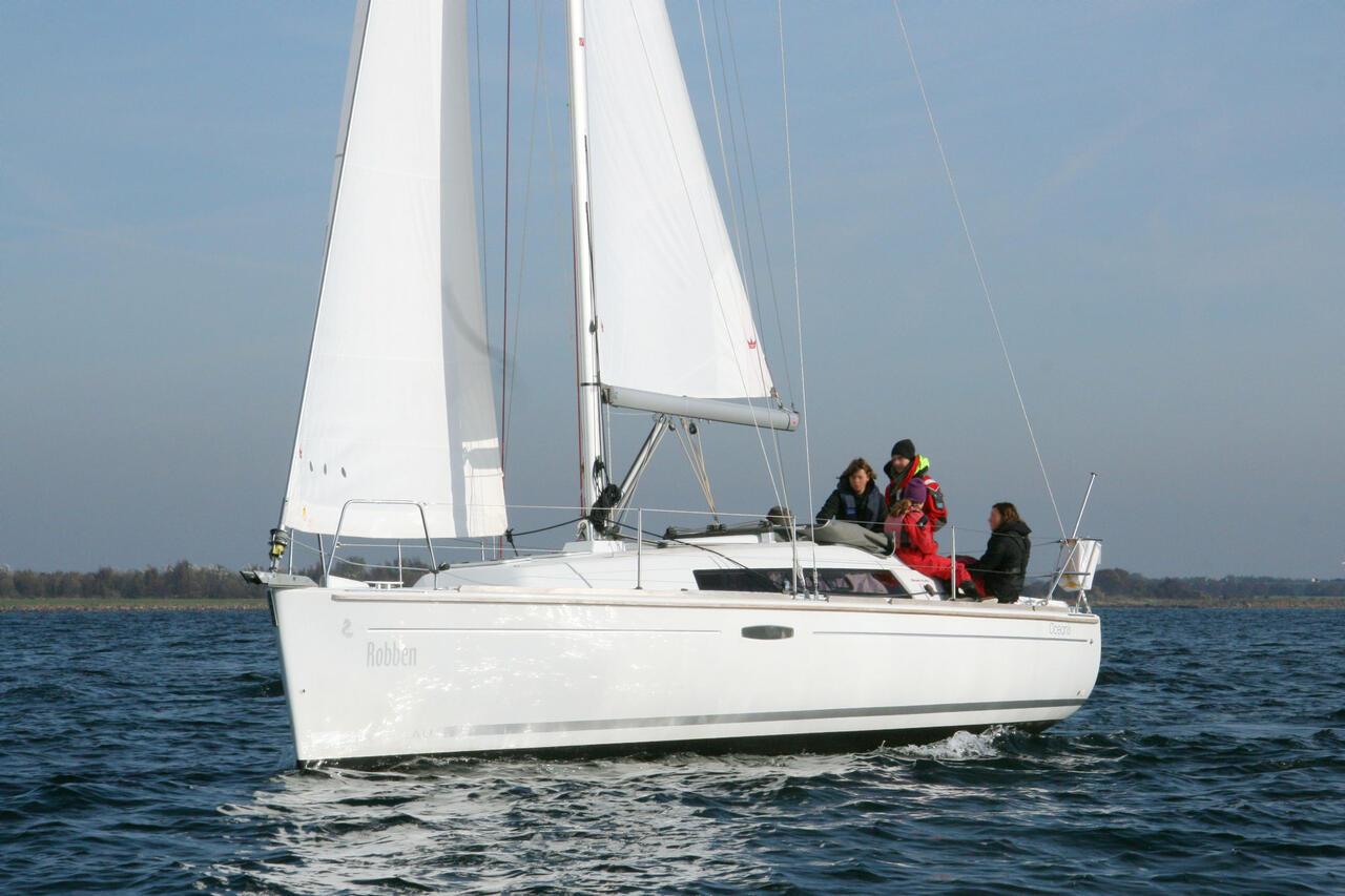 Oceanis 31, picture 5