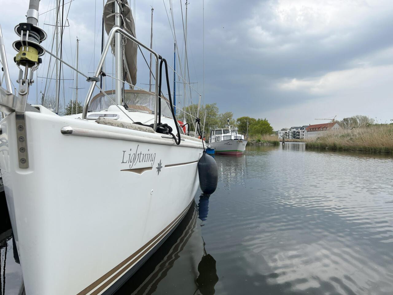 Sun Odyssey 30i - Lightning, picture 5