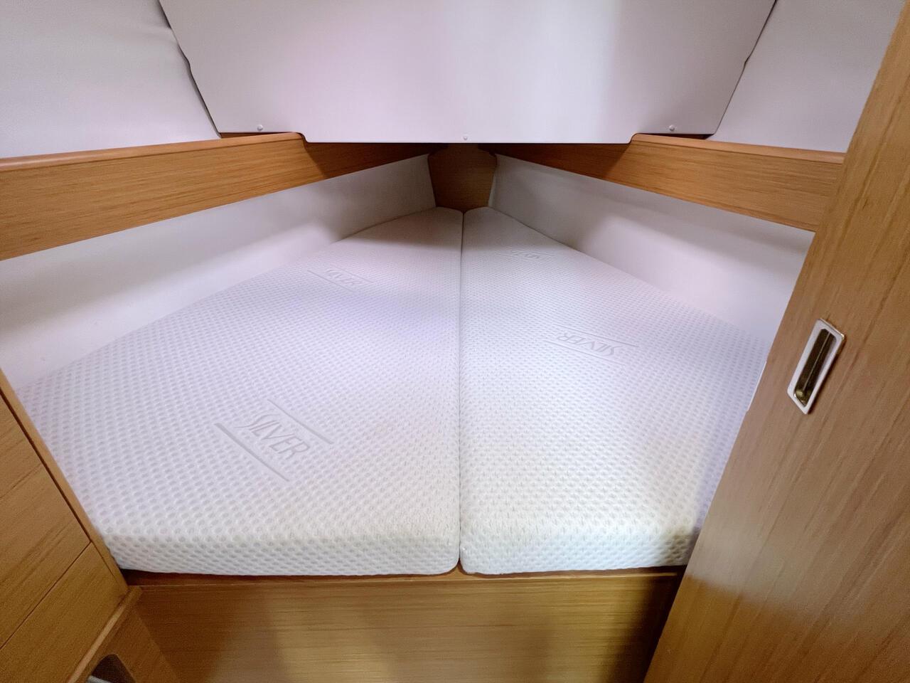 Sun Odyssey 30i, picture 13