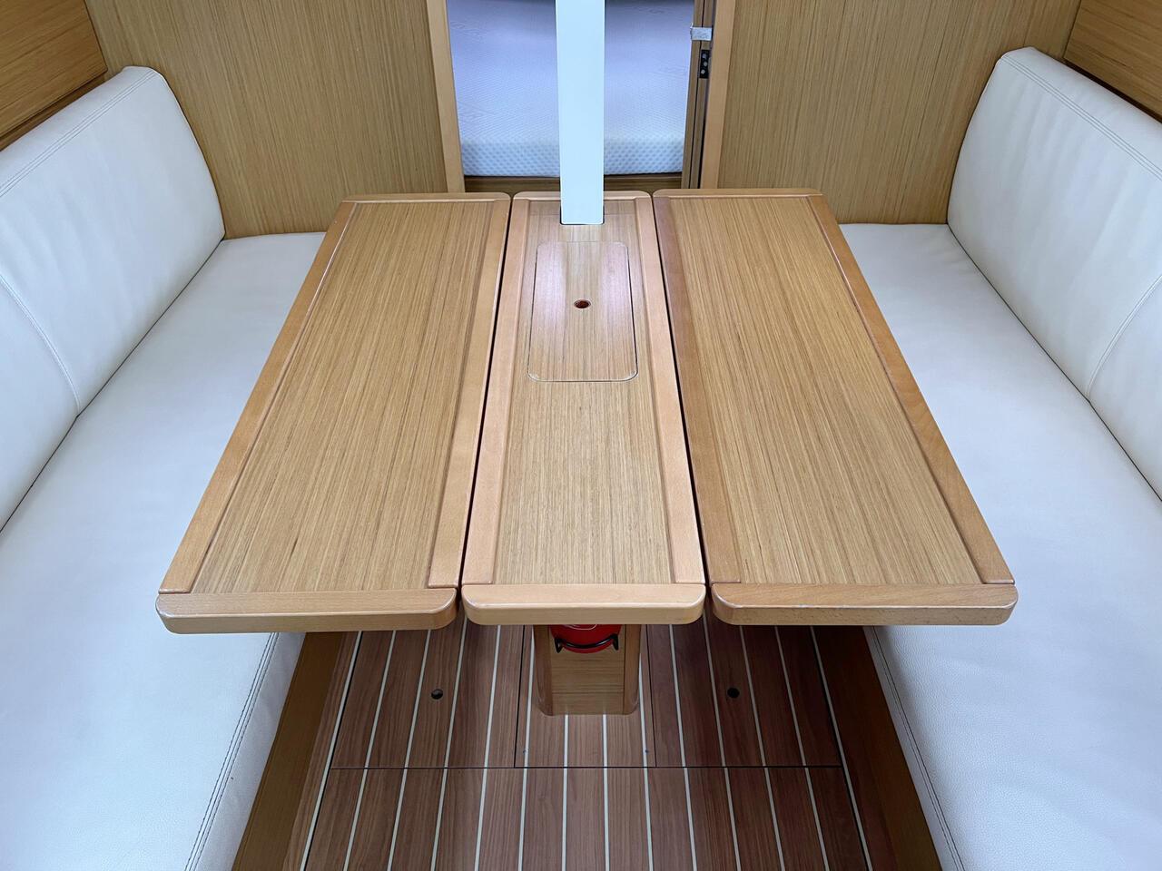 Sun Odyssey 30i, picture 12