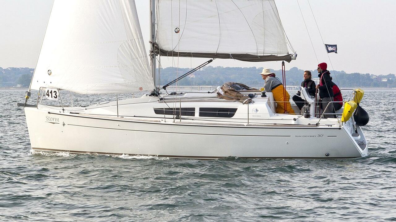 Sun Odyssey 30i, picture 1