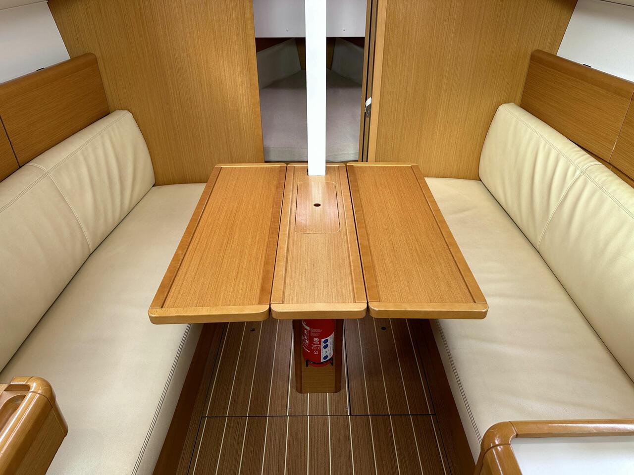 Sun Odyssey 30i, picture 14