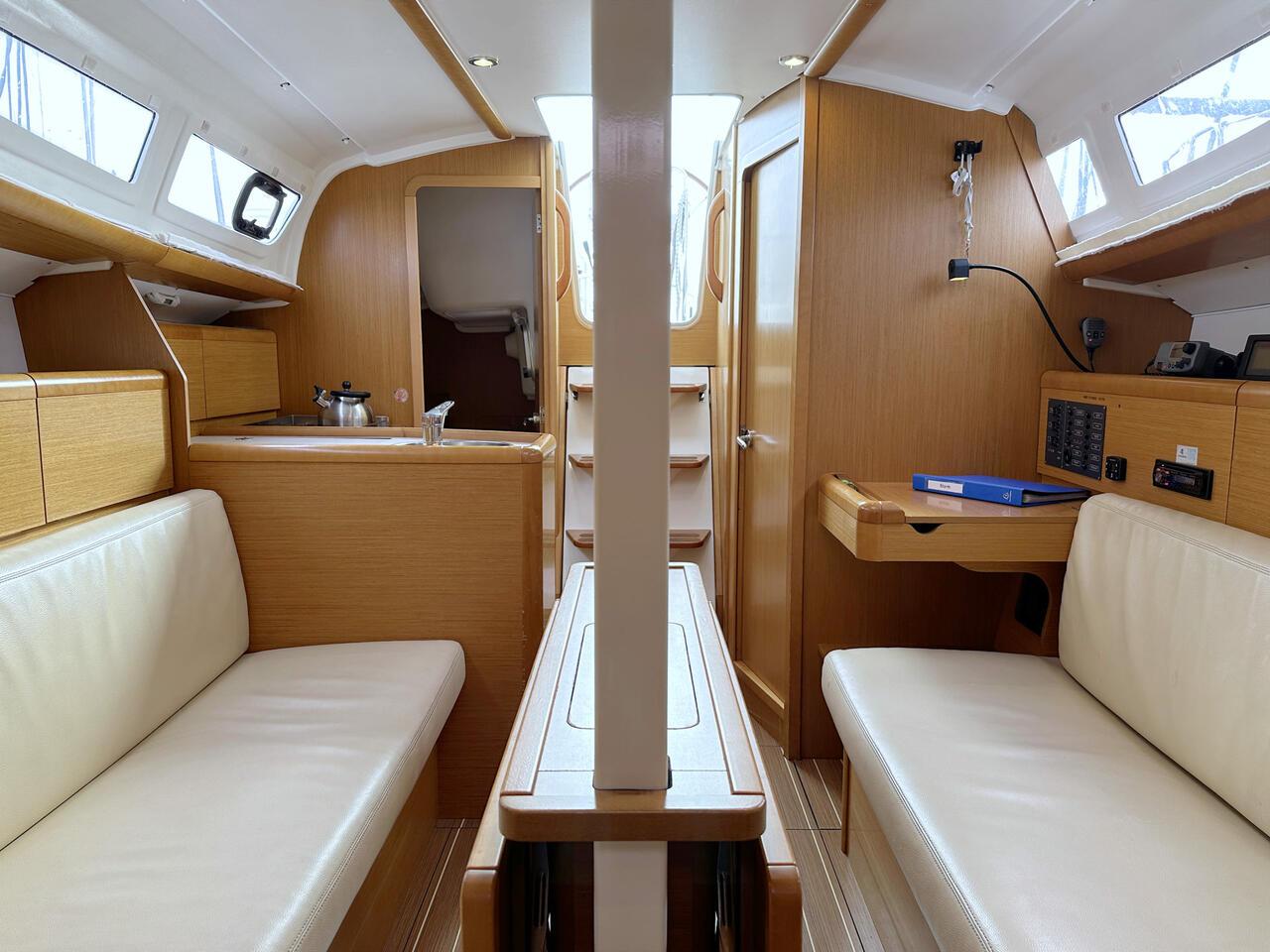 Sun Odyssey 30i, picture 11