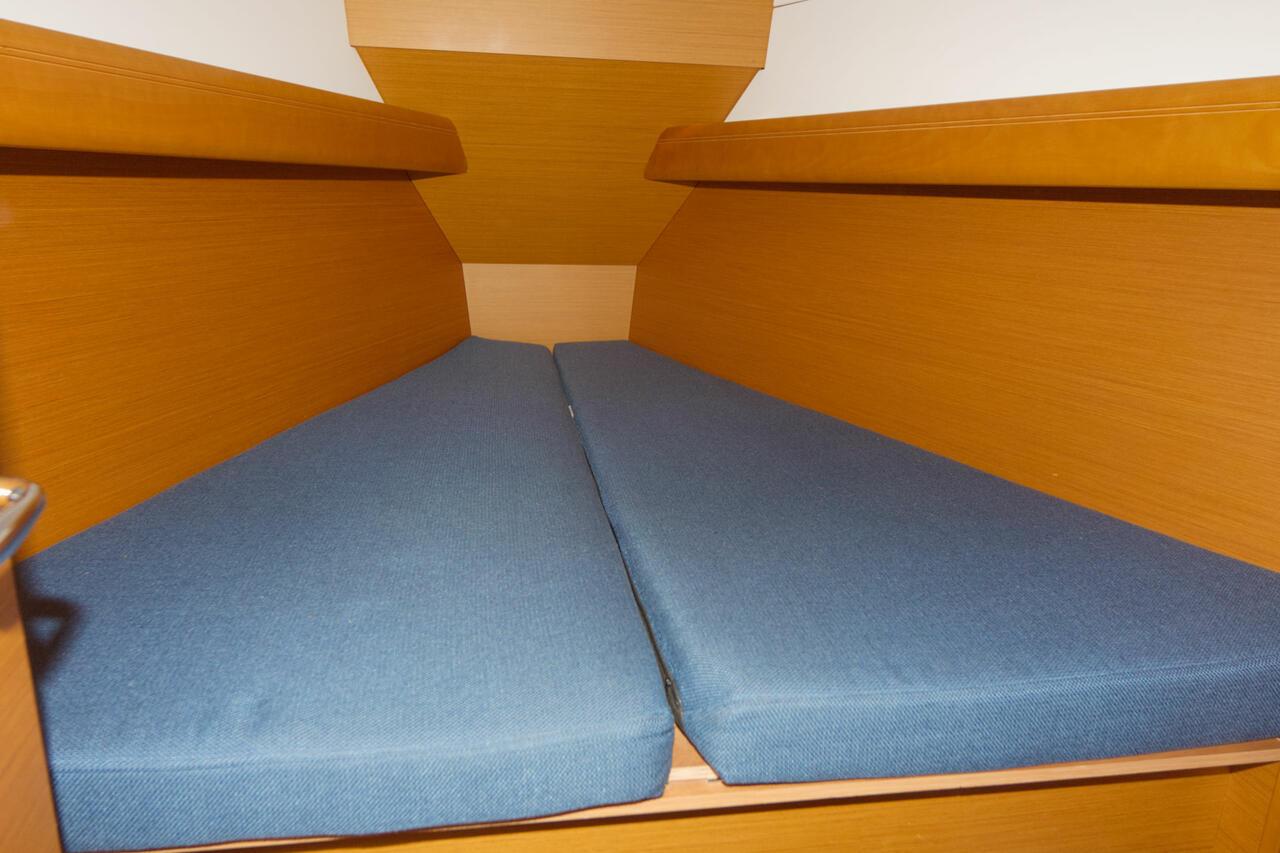 Sun Odyssey 379, picture 14