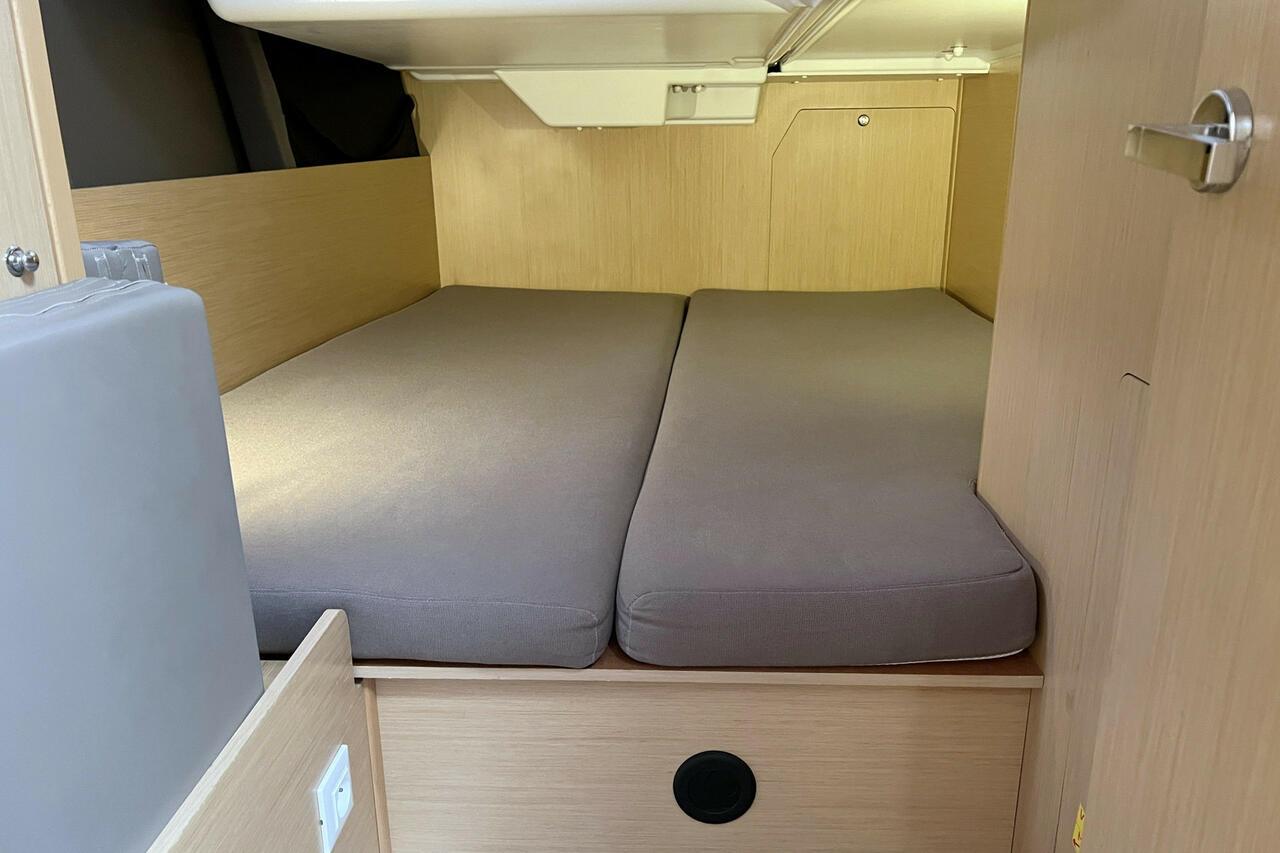 Oceanis 38 - 3 cab., picture 18