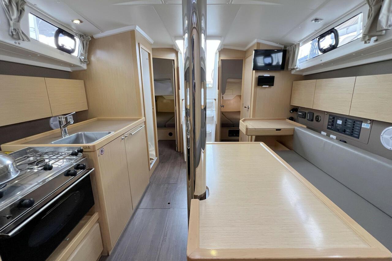 Oceanis 38 - 3 cab., picture 13